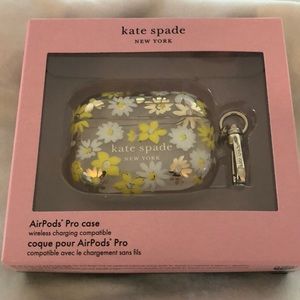 KATE SPADE AIR PODS PRO CASE NWT!